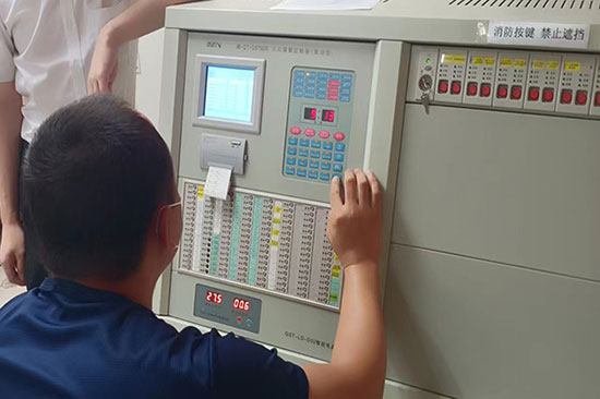 集中火災(zāi)報(bào)警控制器、消防聯(lián)動(dòng)控制器、保養(yǎng)方法